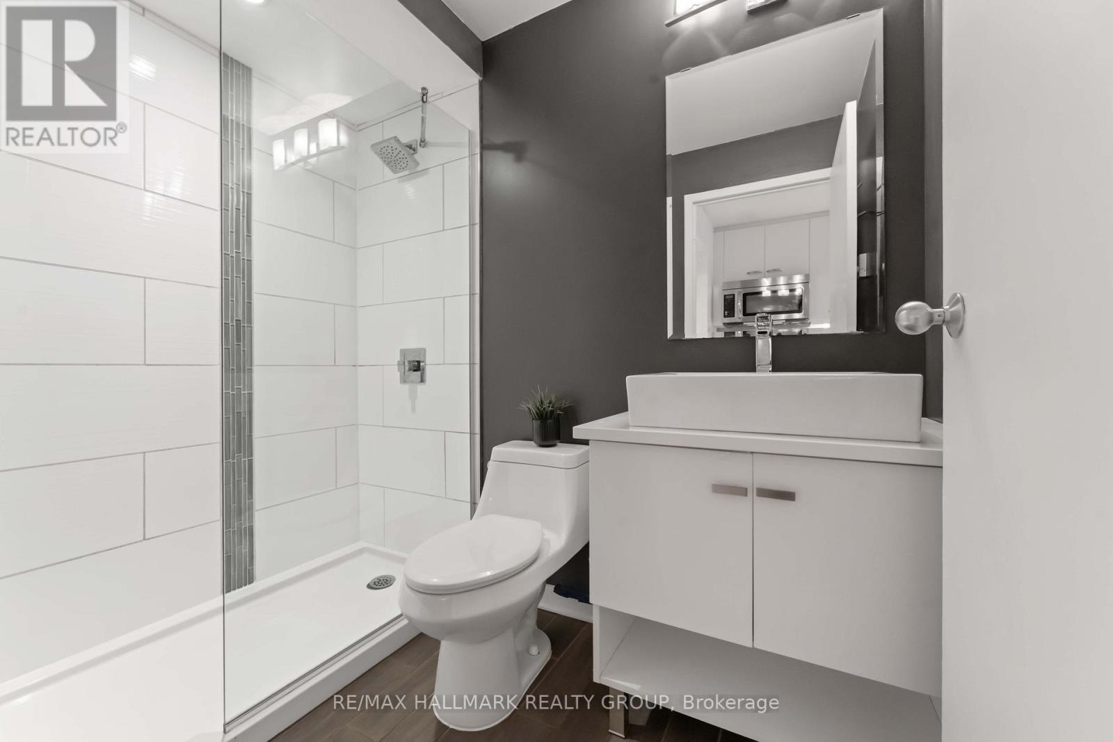 15 - 202 St Patrick Street, Ottawa, Ontario  K1N 5K3 - Photo 14 - X12875004
