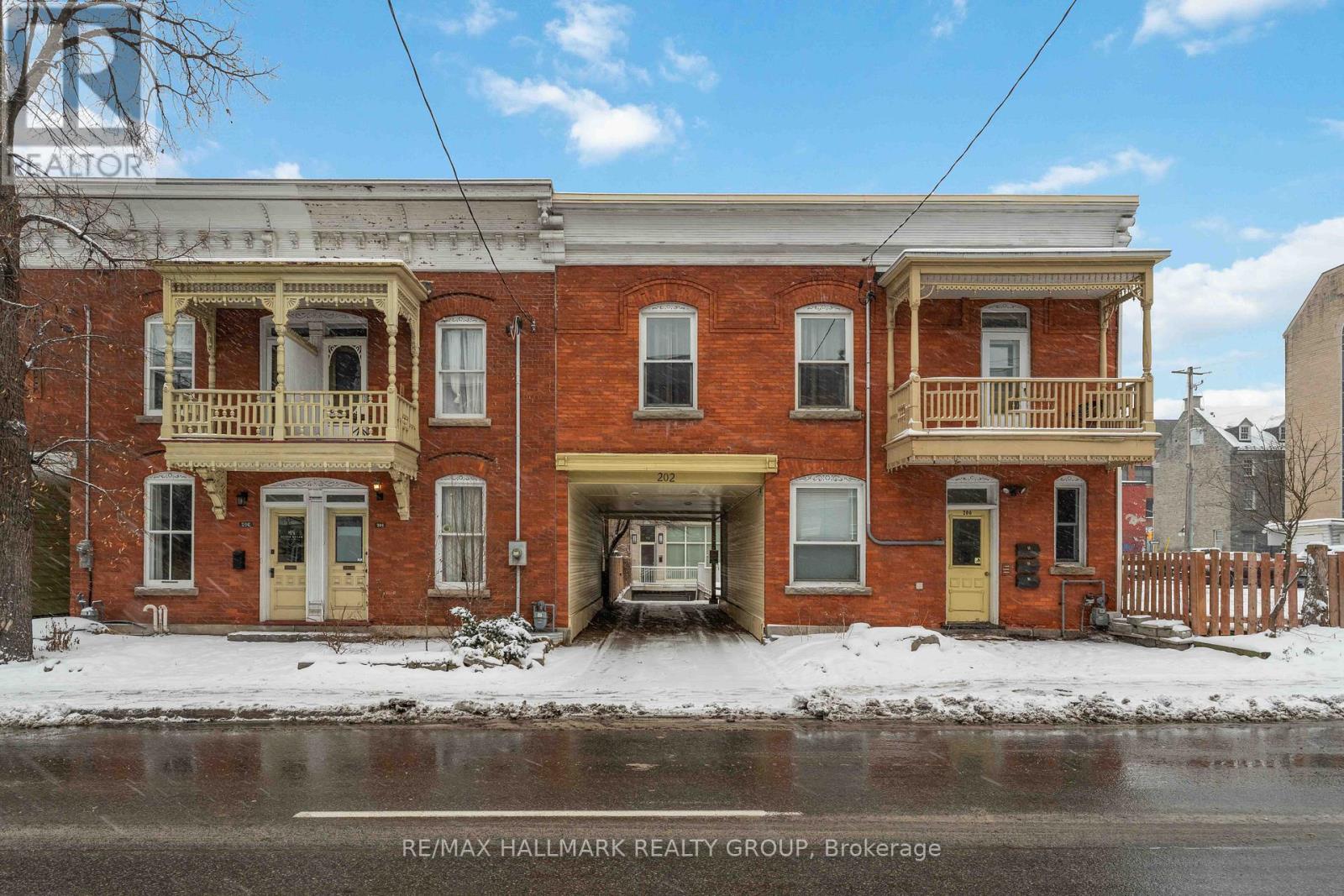 15 - 202 St Patrick Street, Ottawa, Ontario  K1N 5K3 - Photo 16 - X12875004