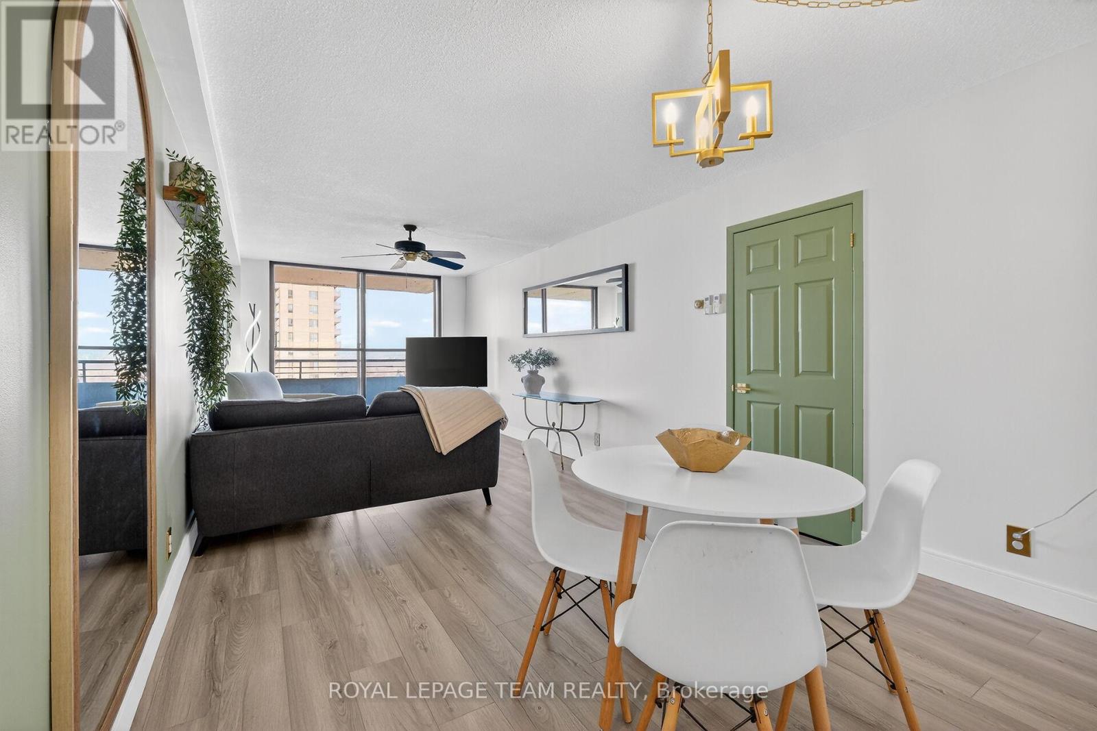 1809 - 515 St Laurent Boulevard S, Ottawa, Ontario  K1K 3X5 - Photo 17 - X12876140