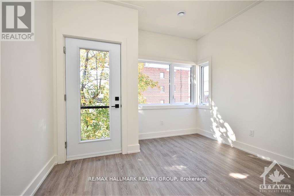 368 Chapel Street, Ottawa, Ontario  K1N 7Z6 - Photo 18 - X12876400