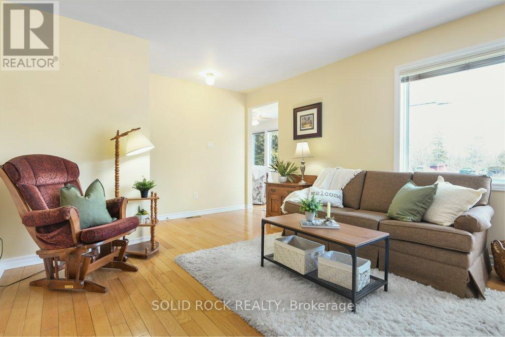 146 Elgin Street W, Arnprior, Ontario  K7S 1N8 - Photo 7 - X12877026