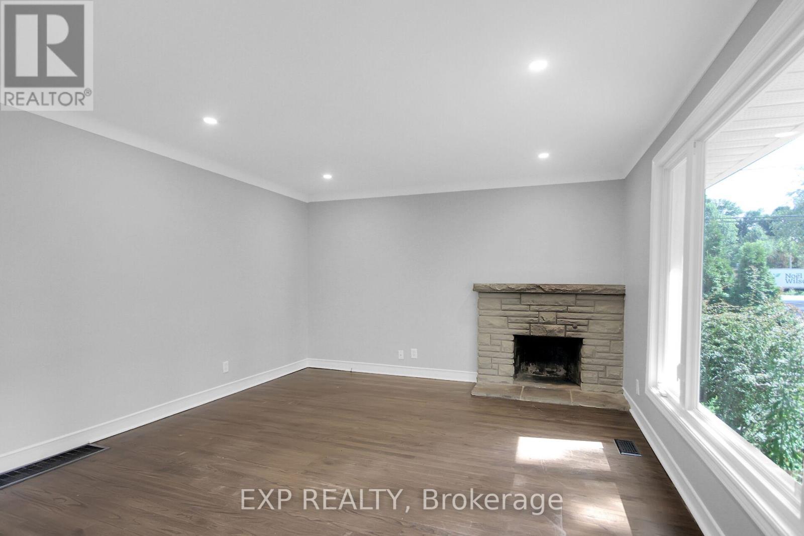 2247 Miramichi Street, Ottawa, Ontario  K2C 0Z1 - Photo 9 - X12878482