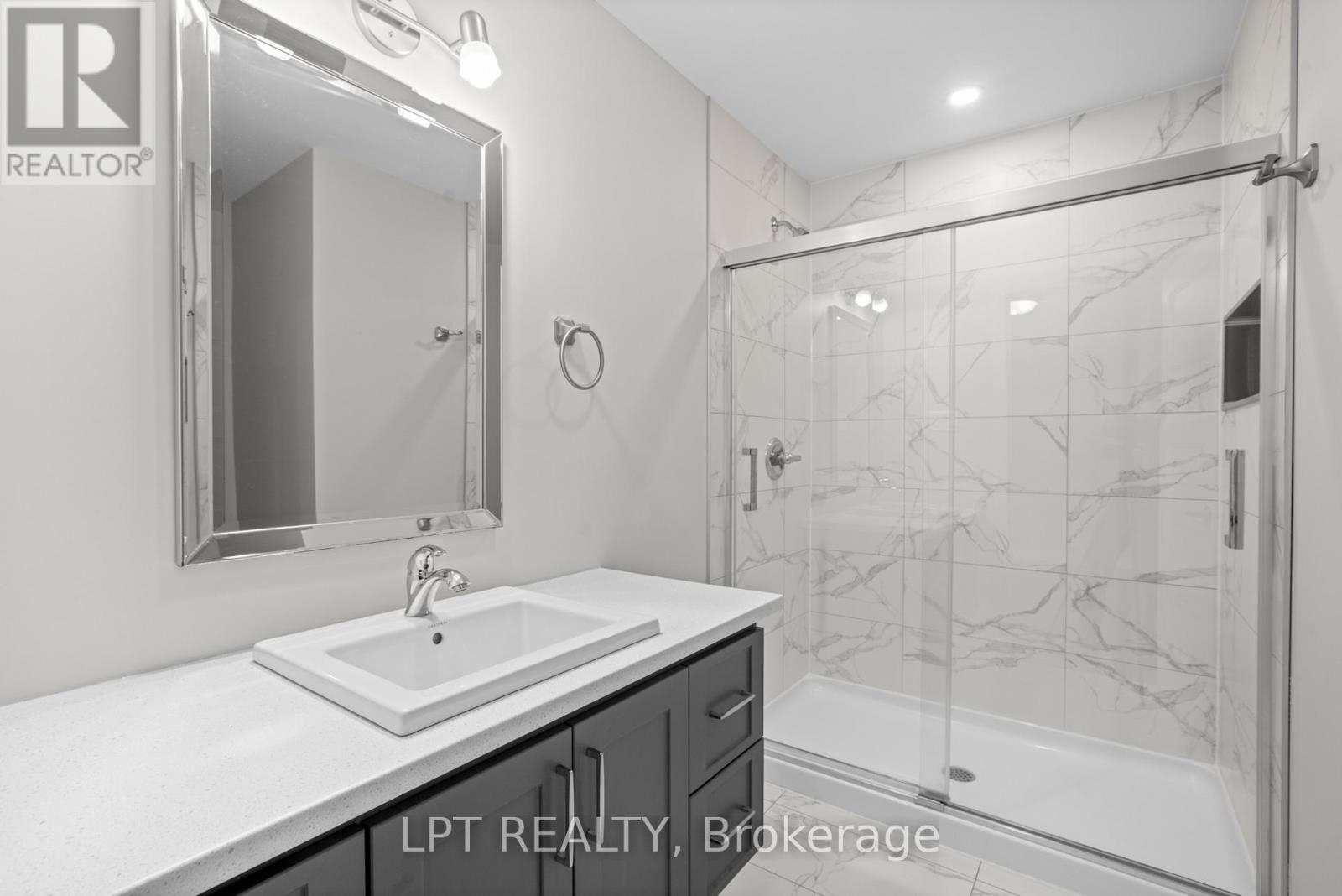 75 Chateauguay Street, Russell, Ontario  K0A 1W0 - Photo 15 - X12822910