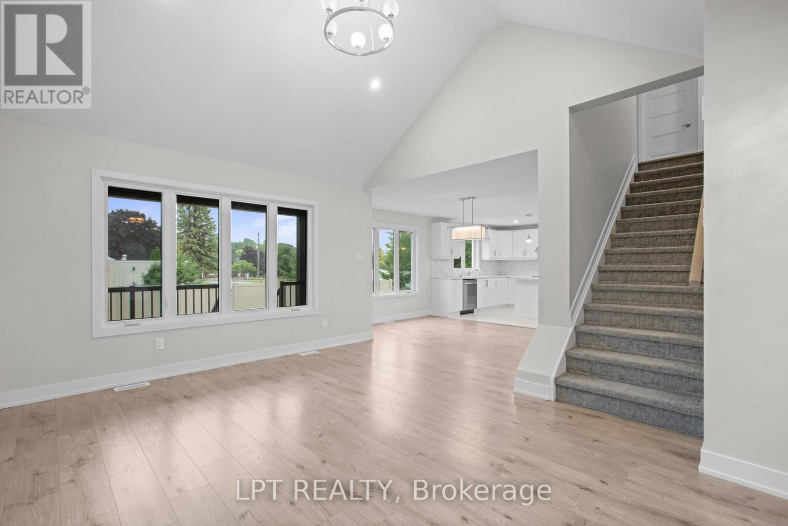 75 Chateauguay Street, Russell, Ontario  K0A 1W0 - Photo 26 - X12822910