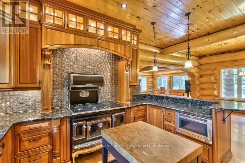 2467 Darling Road, Lanark Highlands, Ontario  K0A 1P0 - Photo 13 - X12880130