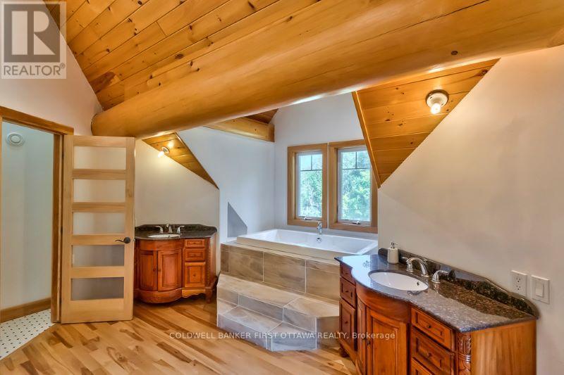 2467 Darling Road, Lanark Highlands, Ontario  K0A 1P0 - Photo 28 - X12880130