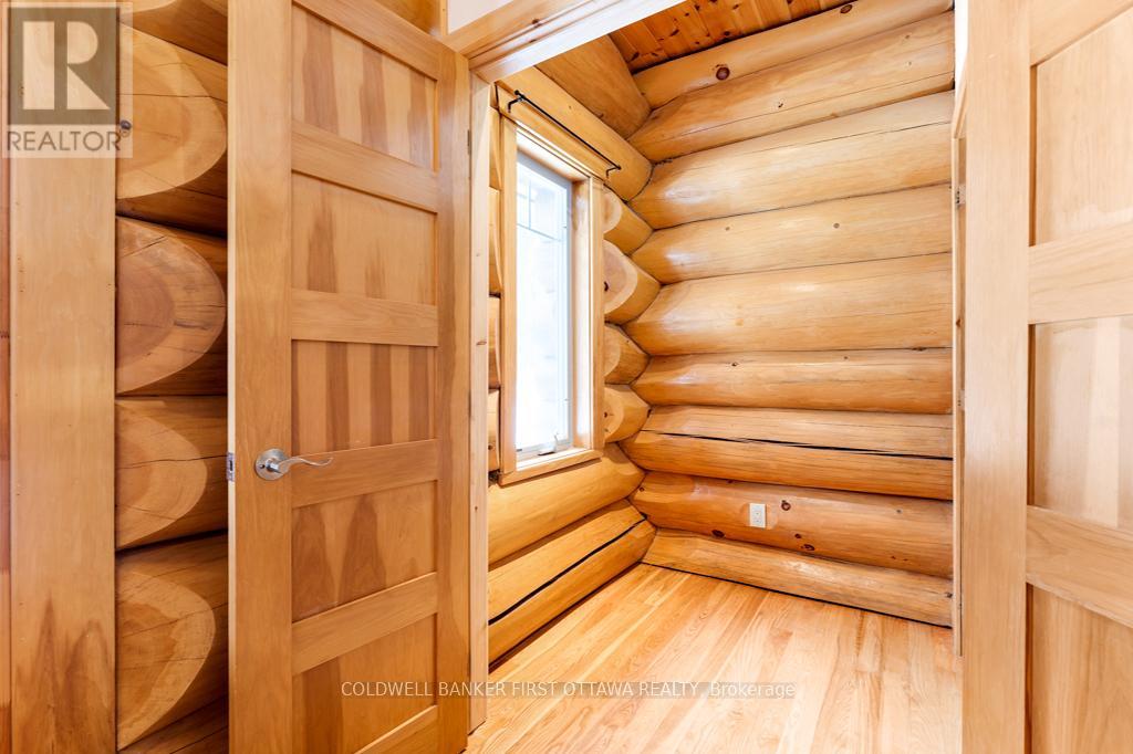 2467 Darling Road, Lanark Highlands, Ontario  K0A 1P0 - Photo 5 - X12880130