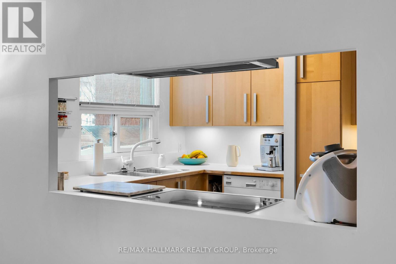 203 - 40 Arthur Street, Ottawa, Ontario  K1R 7T5 - Photo 15 - X12880160