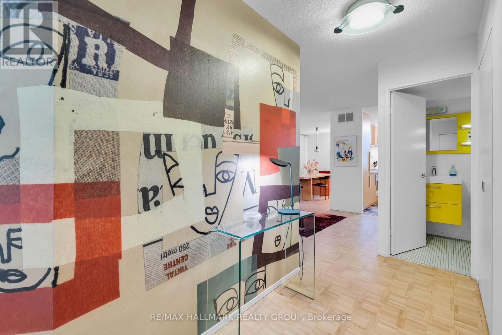 203 - 40 Arthur Street, Ottawa, Ontario  K1R 7T5 - Photo 3 - X12880160