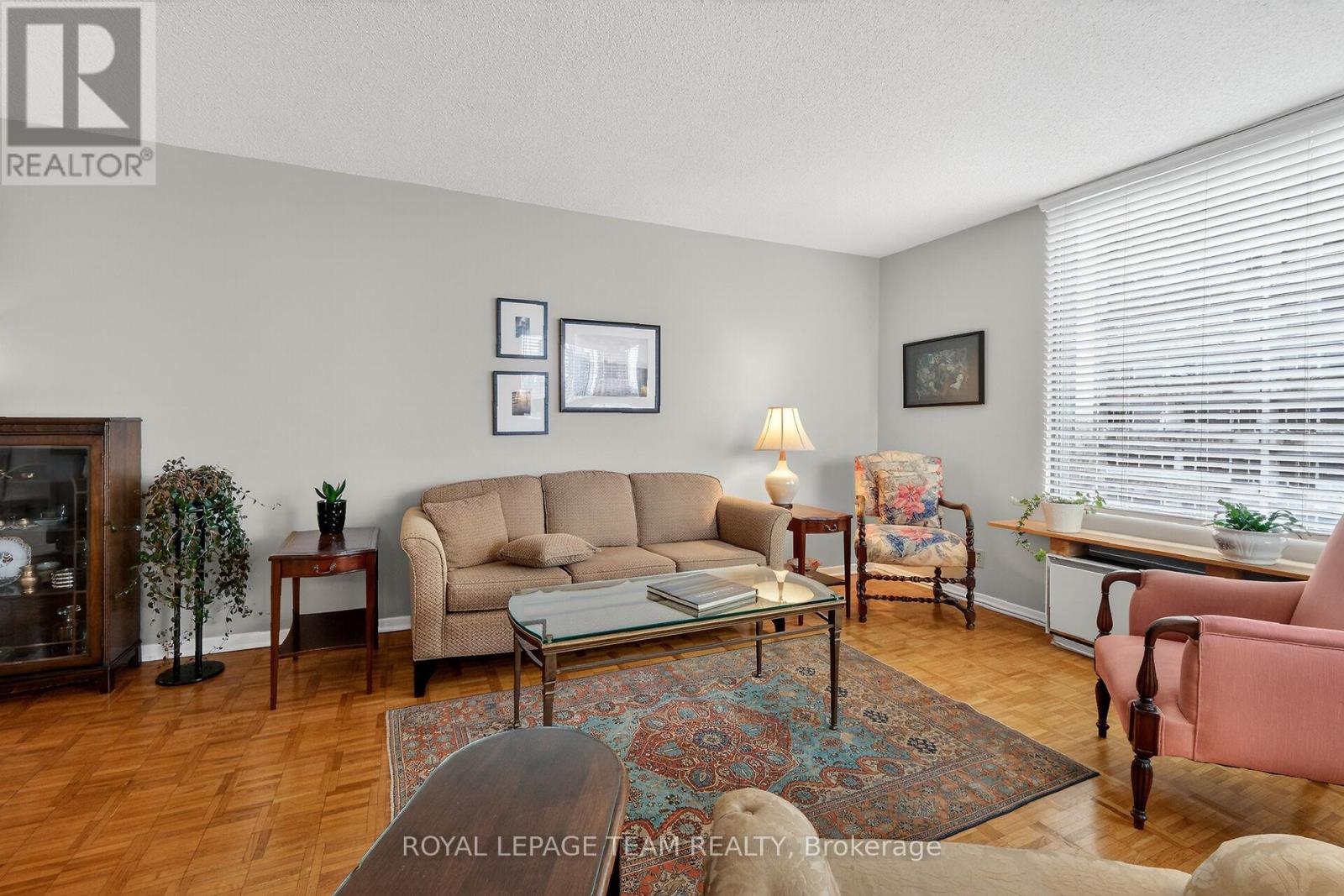 601 - 40 Arthur Street, Ottawa, Ontario  K1R 7T5 - Photo 11 - X12880378