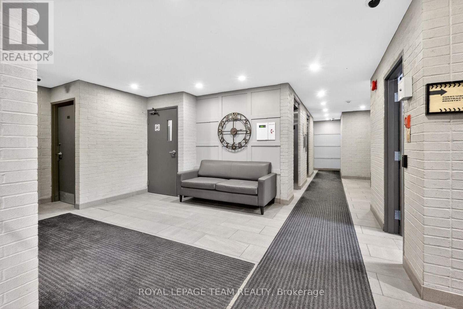601 - 40 Arthur Street, Ottawa, Ontario  K1R 7T5 - Photo 4 - X12880378