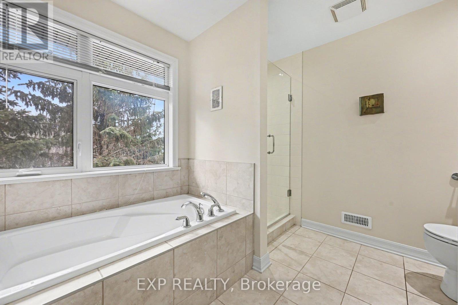 51 Callaghan Private, Ottawa, Ontario  K2K 0A6 - Photo 18 - X12881050