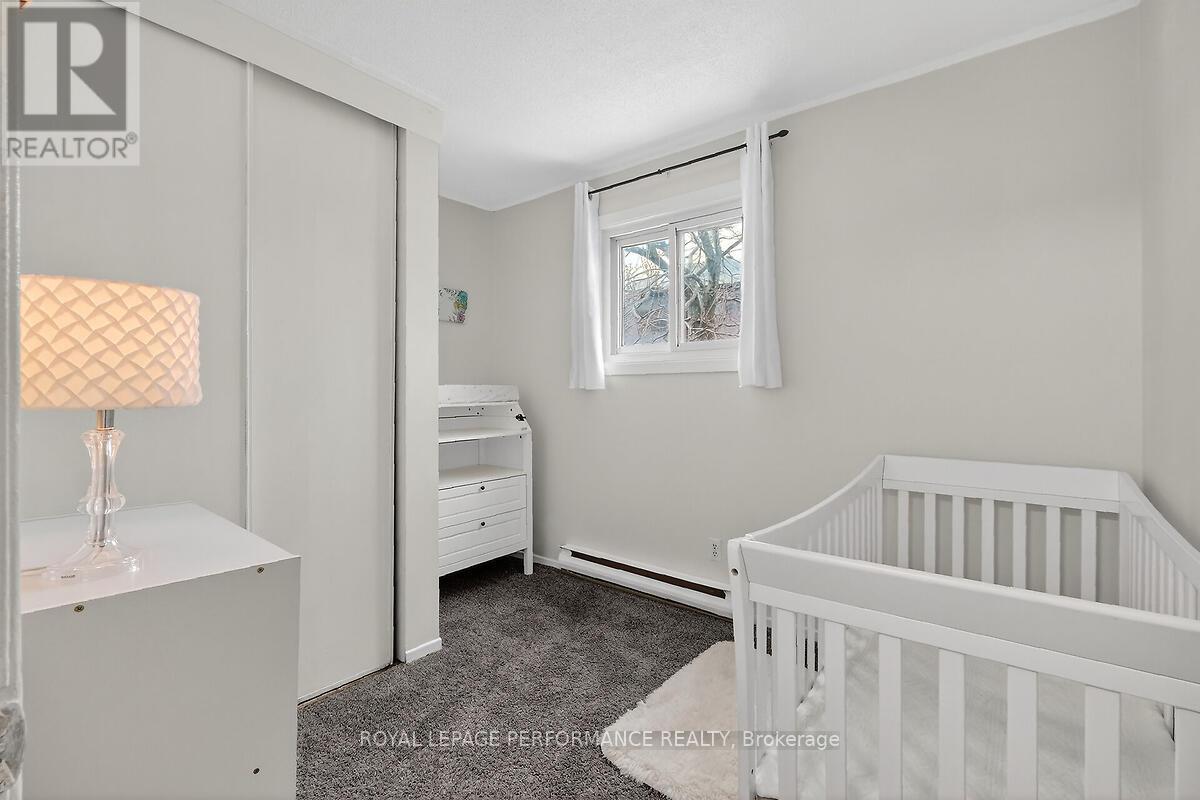 42 Compata Way, Ottawa, Ontario  K1B 4W9 - Photo 25 - X12881084