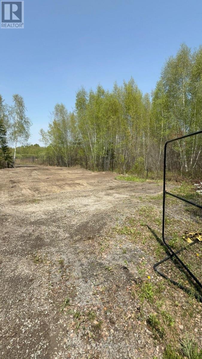 2667 Russland Road, Ottawa, Ontario  K0A 3H0 - Photo 7 - X12881396
