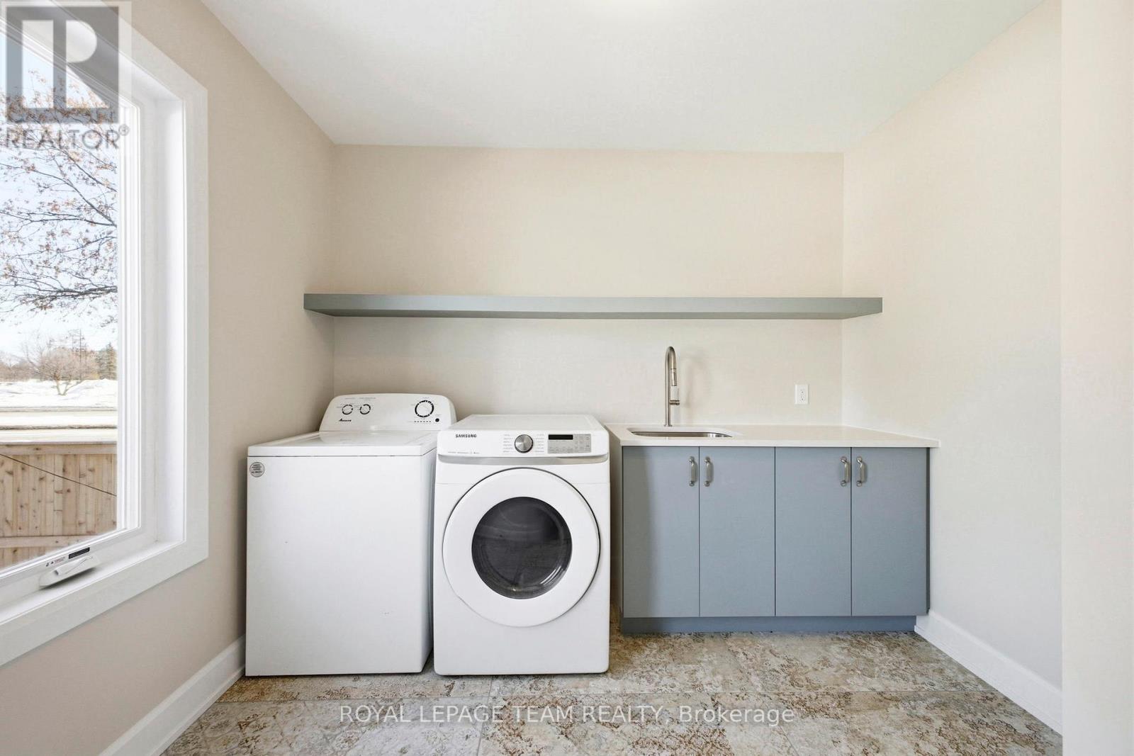 A - 7 Gwynne Avenue, Ottawa, Ontario  K1Y 1X1 - Photo 10 - X12881482