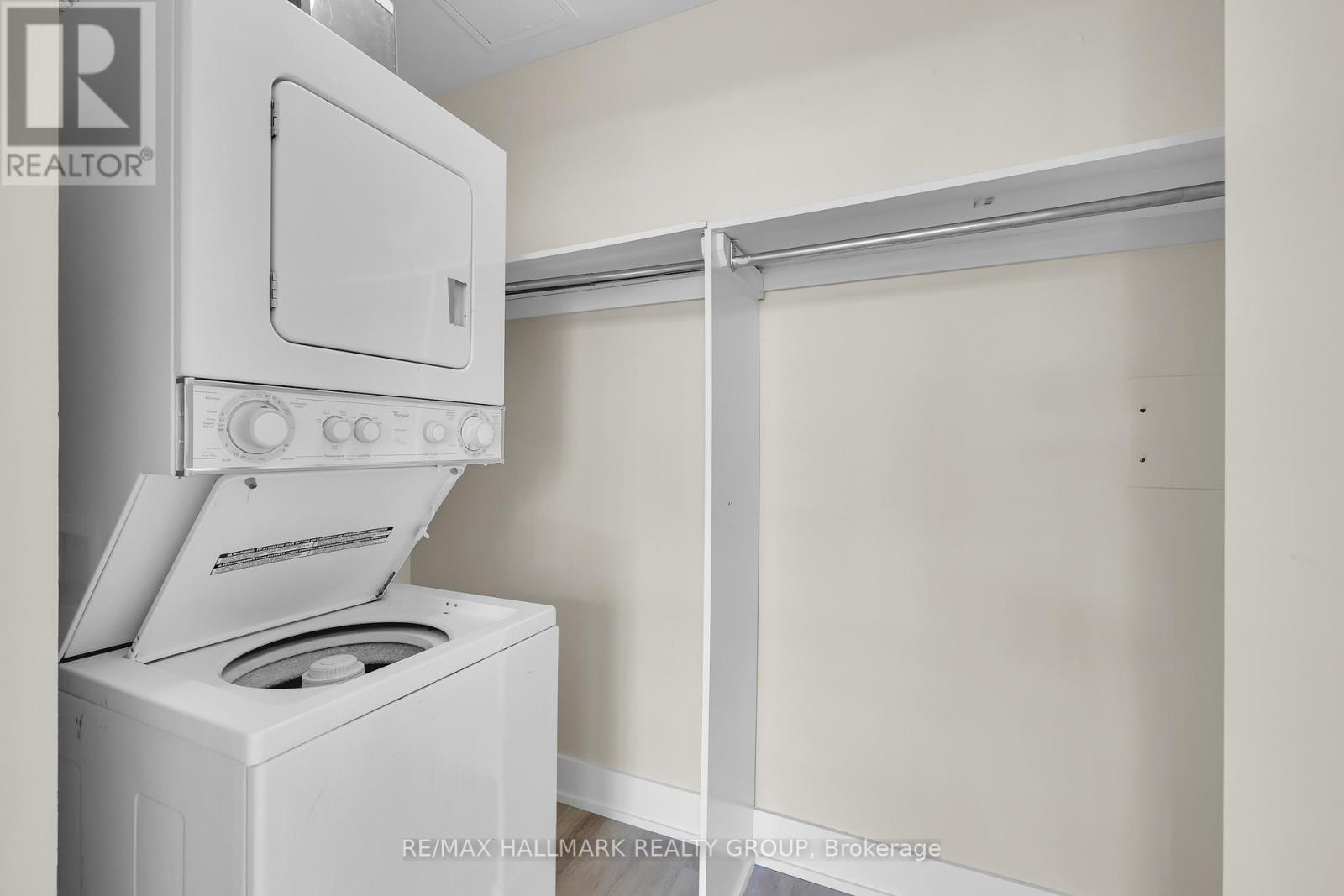 210 - 180 York Street, Ottawa, Ontario  K1N 1J6 - Photo 13 - X12881490