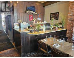 1831 ROBERTSON ROAD, Ottawa, Ontario