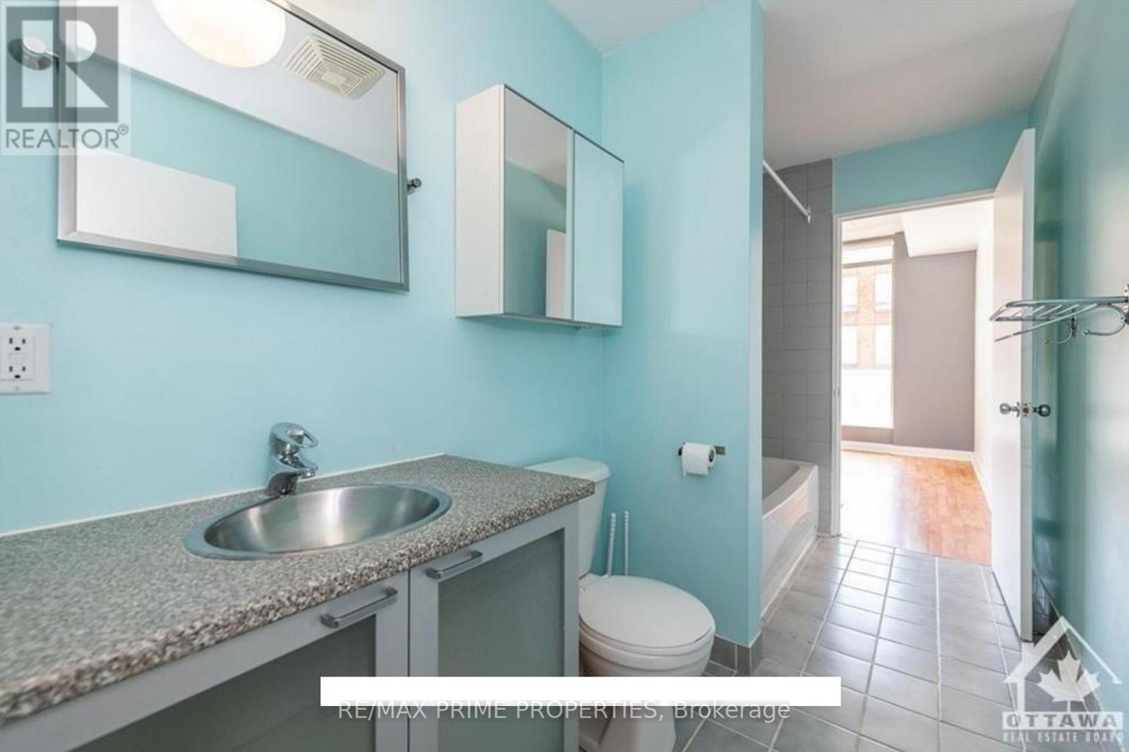 411 - 383 Cumberland Street, Ottawa, Ontario  K1N 1J7 - Photo 13 - X12882288