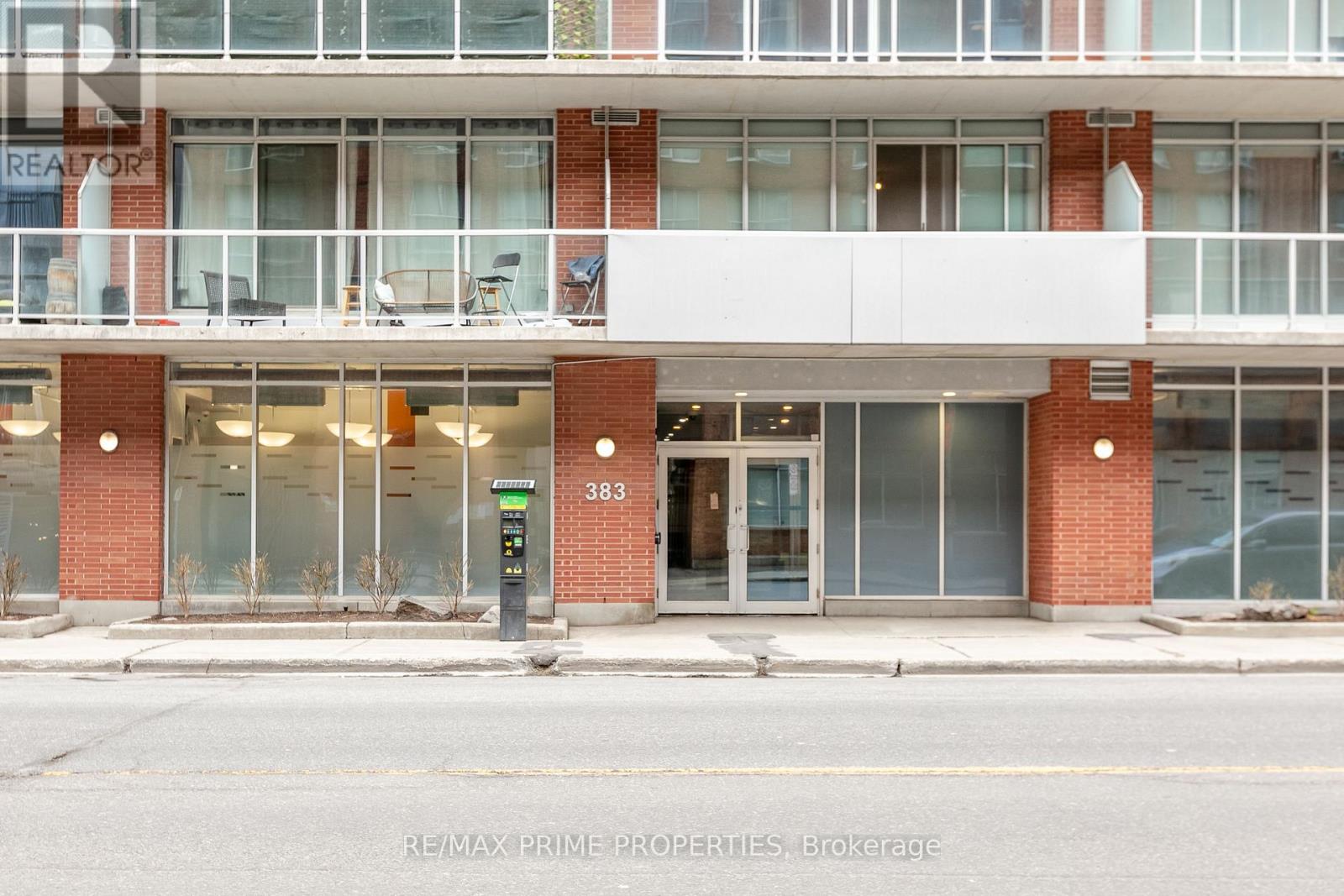 411 - 383 Cumberland Street, Ottawa, Ontario  K1N 1J7 - Photo 2 - X12882288