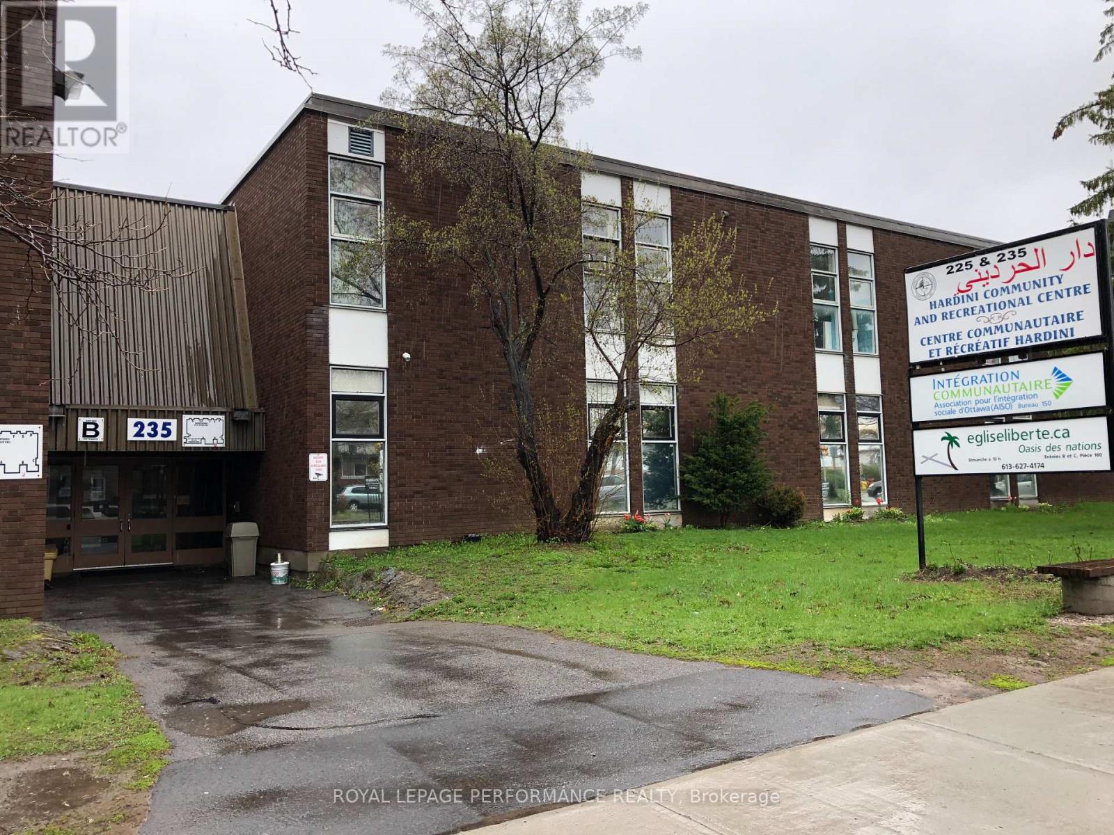 225-235 DONALD STREET, Ottawa, Ontario