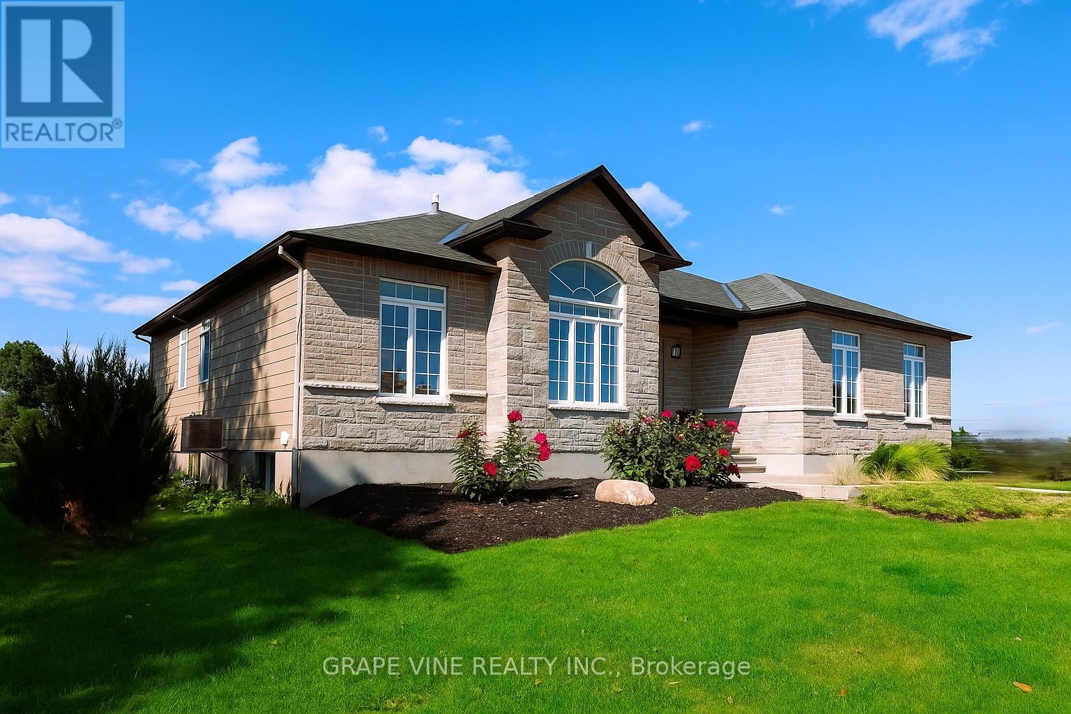 138 Ashton Creek Crescent, Beckwith, Ontario  K0A 1B0 - Photo 2 - X12882894