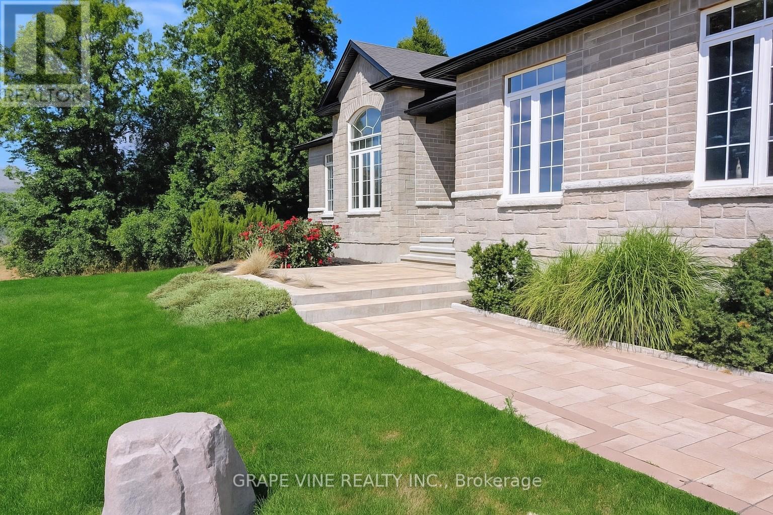 138 Ashton Creek Crescent, Beckwith, Ontario  K0A 1B0 - Photo 3 - X12882894