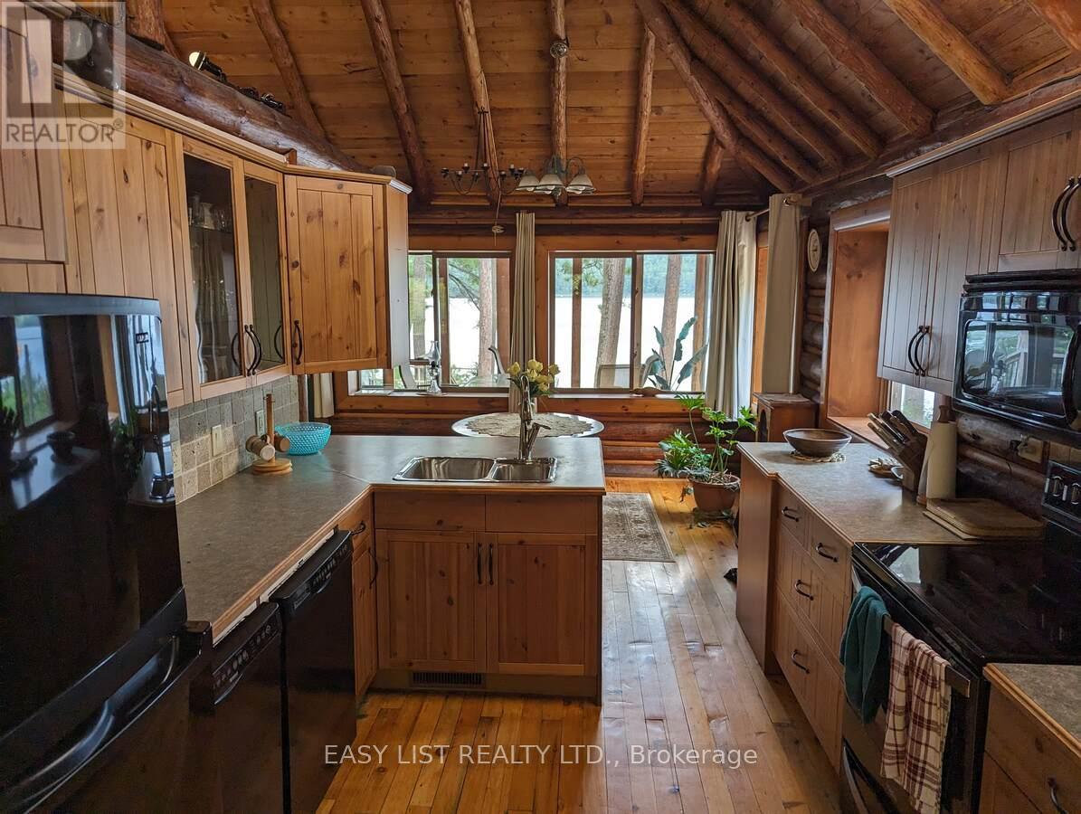 35692 Hwy 17, Laurentian Hills, Ontario  K0J 1P0 - Photo 22 - X12884034