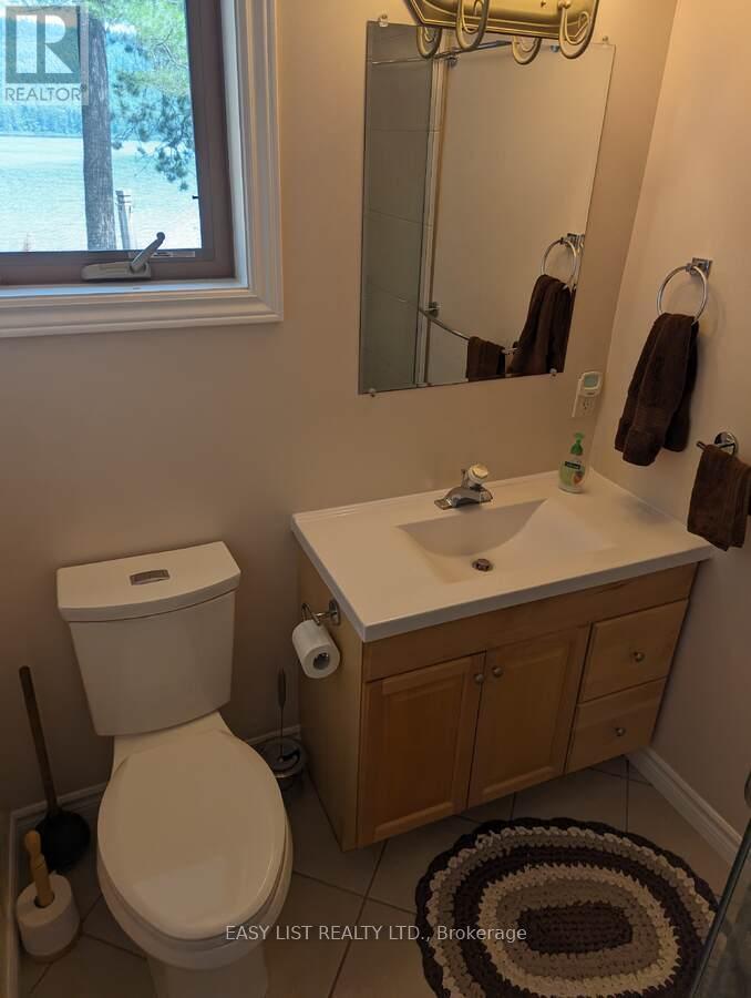 35692 Hwy 17, Laurentian Hills, Ontario  K0J 1P0 - Photo 36 - X12884034