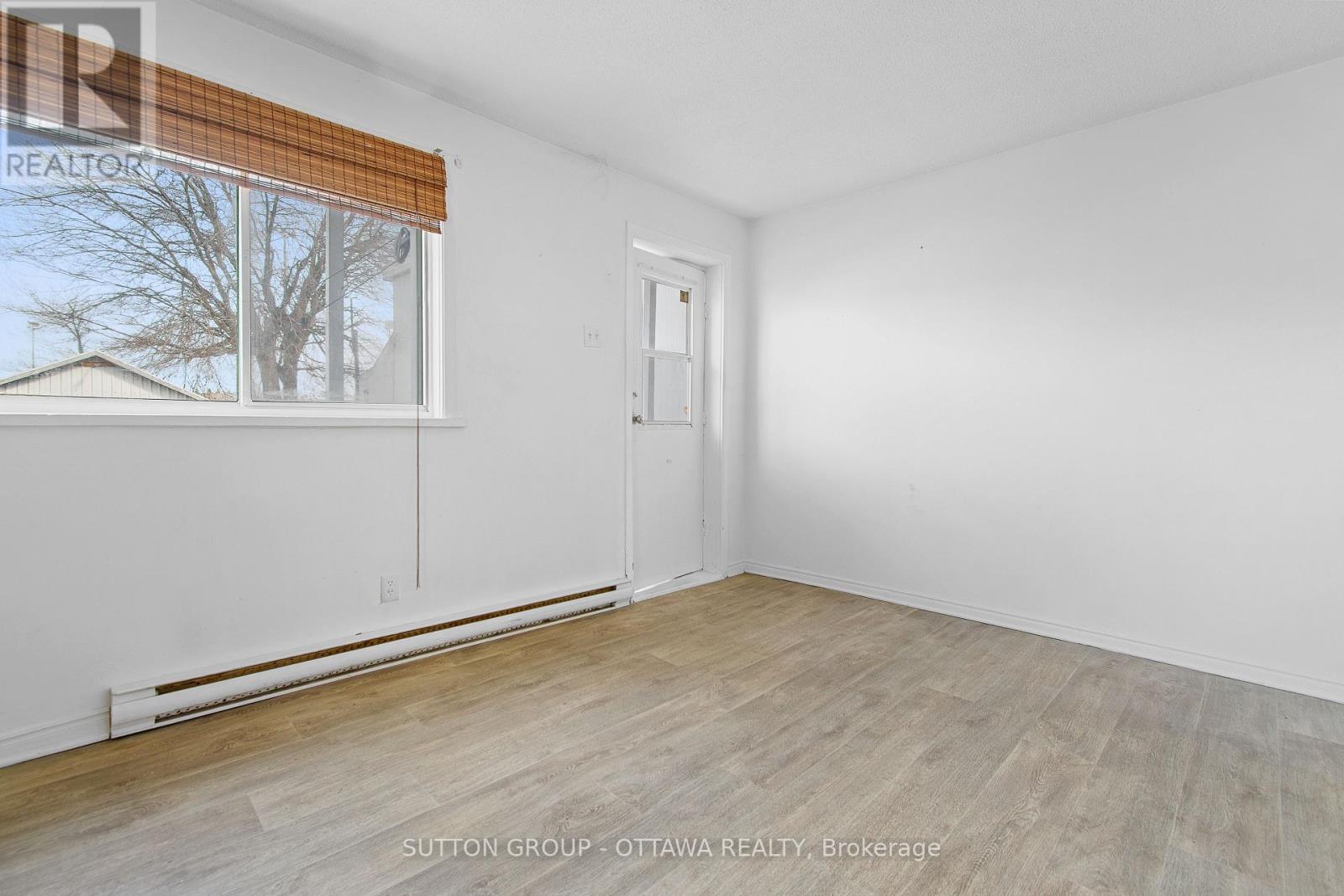 669-671 Main Street E, Hawkesbury, Ontario  K6A 1B3 - Photo 17 - X12884400