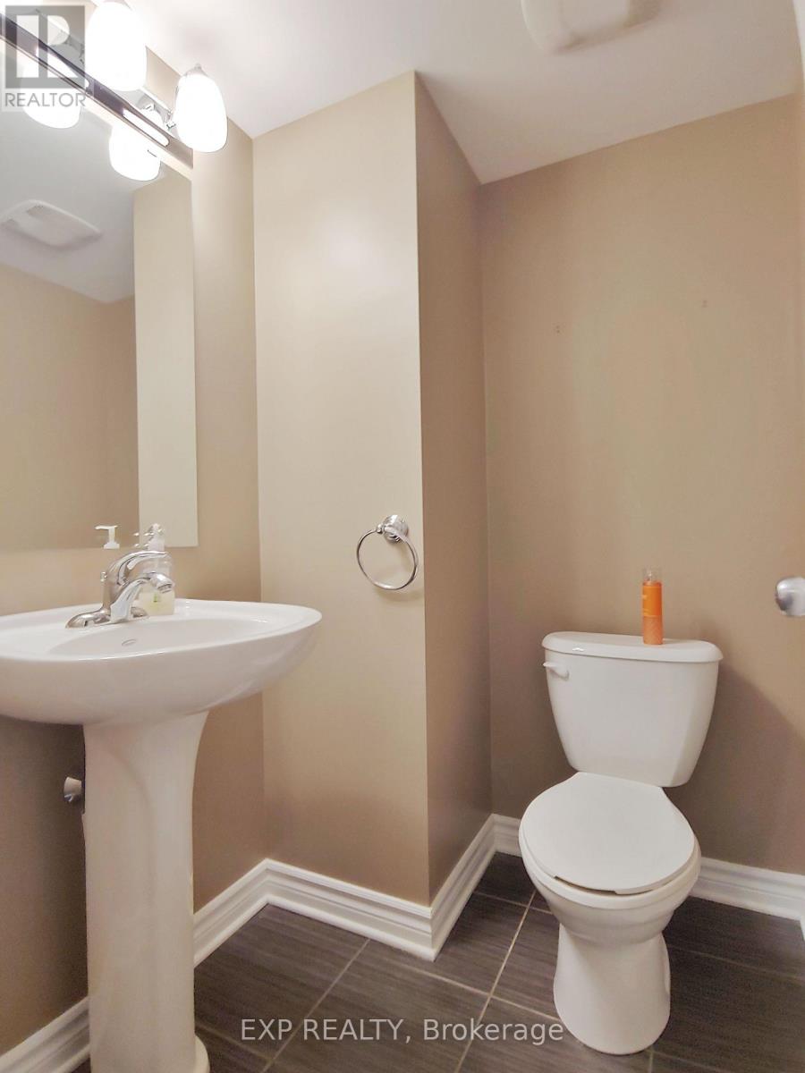 B - 605 Chapman Mills Drive, Ottawa, Ontario  K2J 5T1 - Photo 9 - X12885464