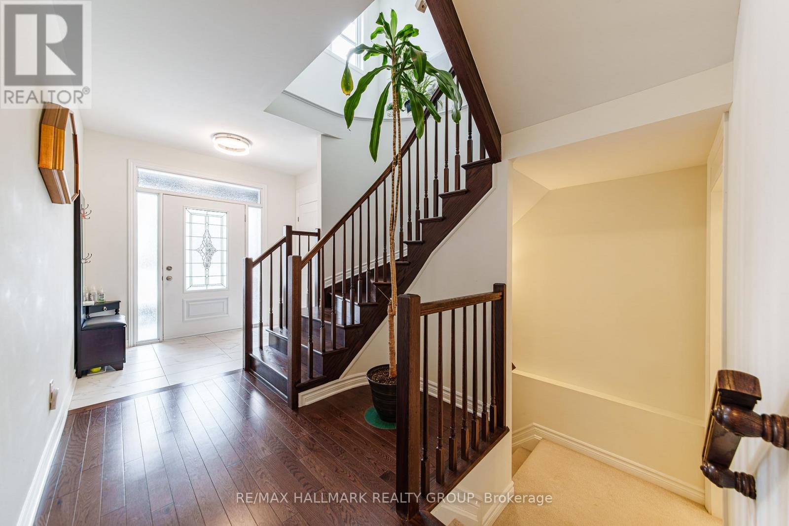 43 Cento Way, Ottawa, Ontario  K2S 0W4 - Photo 10 - X12888226