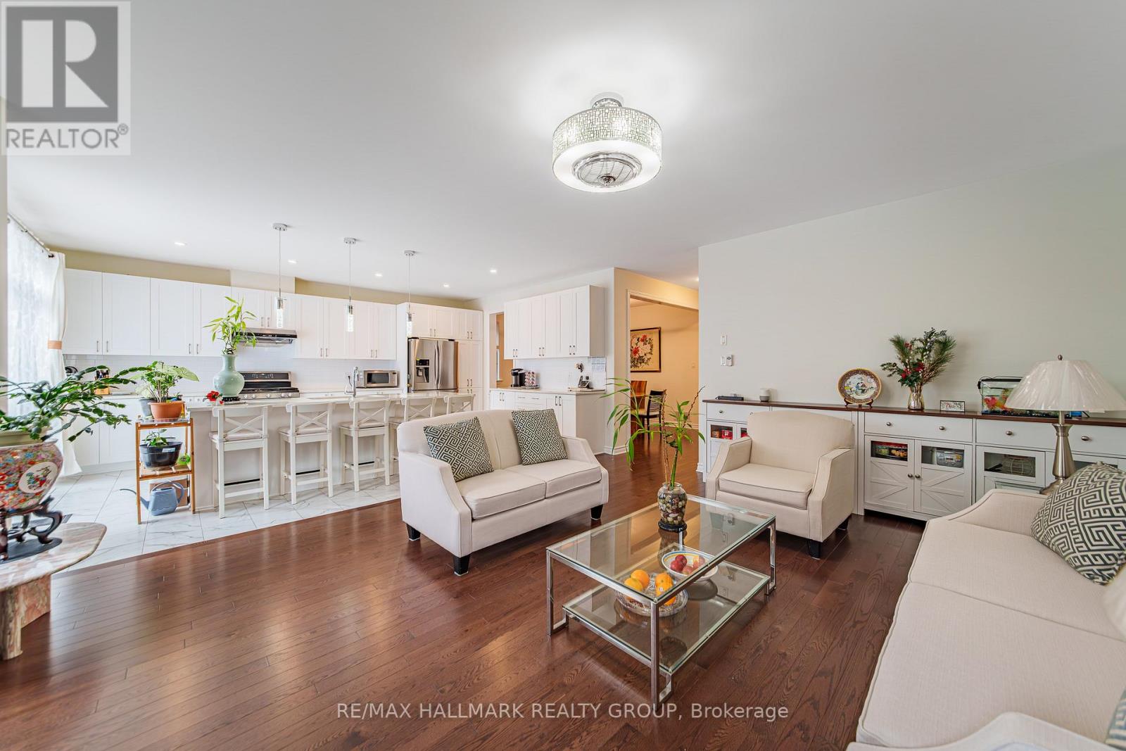 43 Cento Way, Ottawa, Ontario  K2S 0W4 - Photo 17 - X12888226