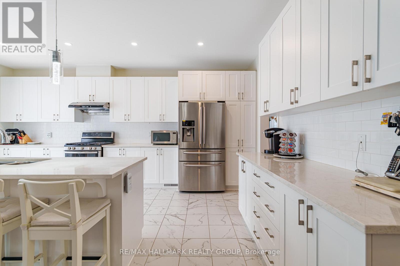 43 Cento Way, Ottawa, Ontario  K2S 0W4 - Photo 19 - X12888226