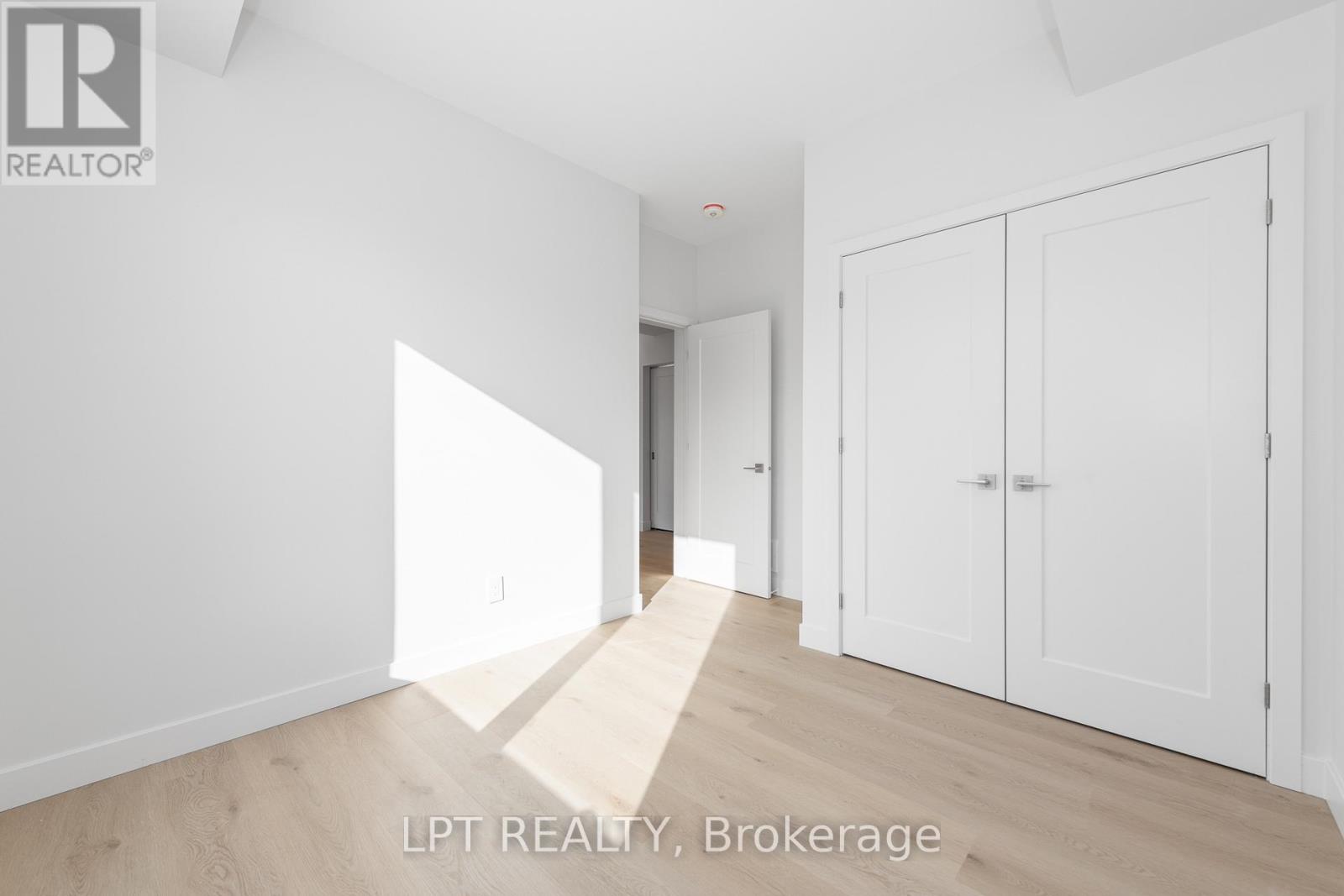 5 - 319 Shakespeare Street, Ottawa, Ontario  K1L 5M1 - Photo 16 - X12888264