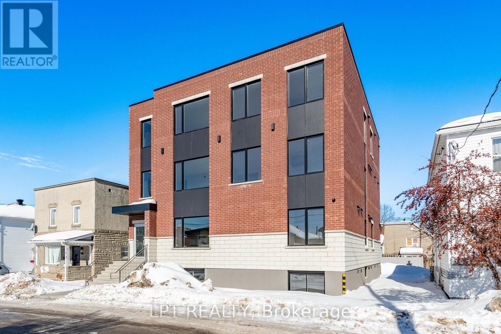 5 - 319 Shakespeare Street, Ottawa, Ontario  K1L 5M1 - Photo 2 - X12888264