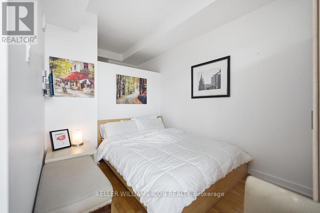 1301 - 324 Laurier Avenue W, Ottawa, Ontario  K1P 0A4 - Photo 21 - X12889676