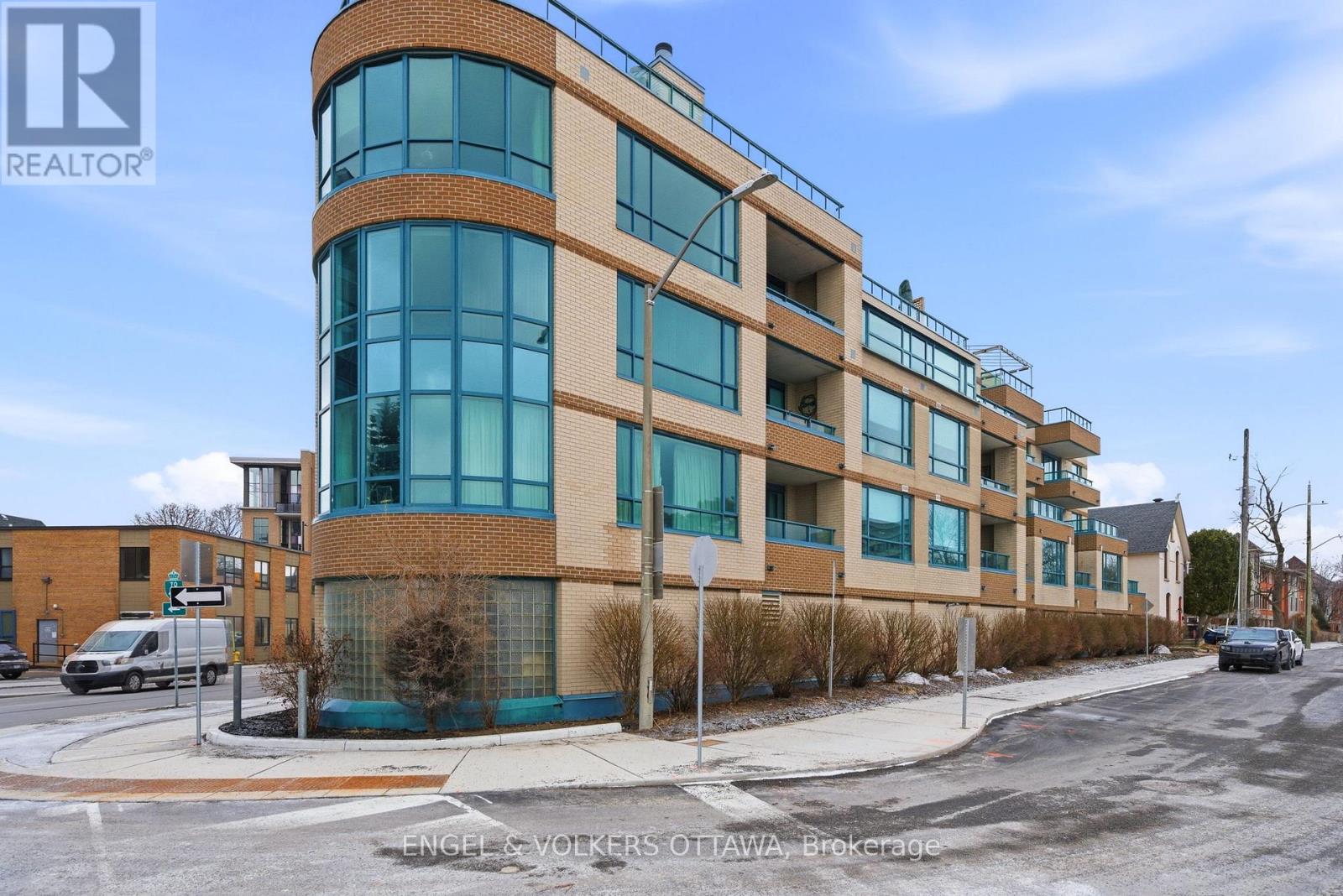 207 - 10 MAIN STREET, Ottawa, Ontario