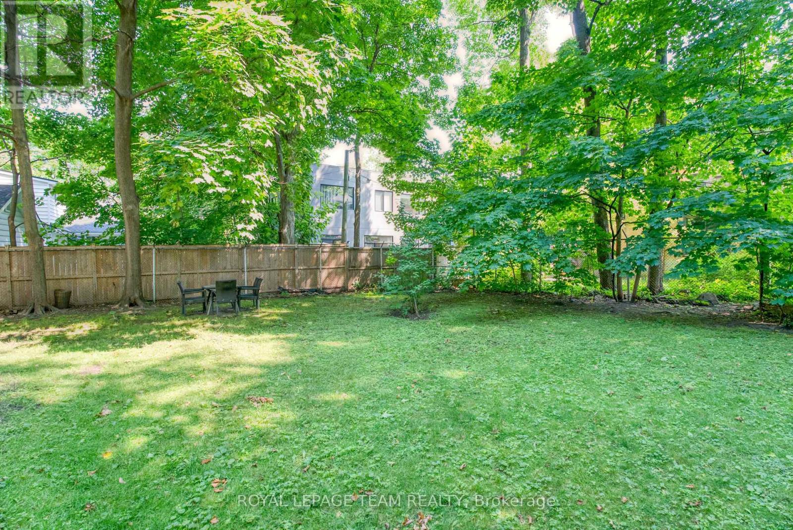 480 Oakhill Road, Ottawa, Ontario  K1M 1J6 - Photo 18 - X12891554