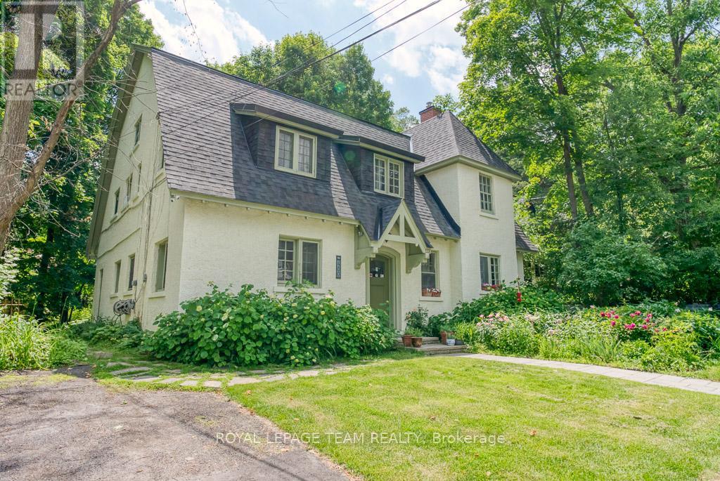 480 Oakhill Road, Ottawa, Ontario  K1M 1J6 - Photo 2 - X12891554
