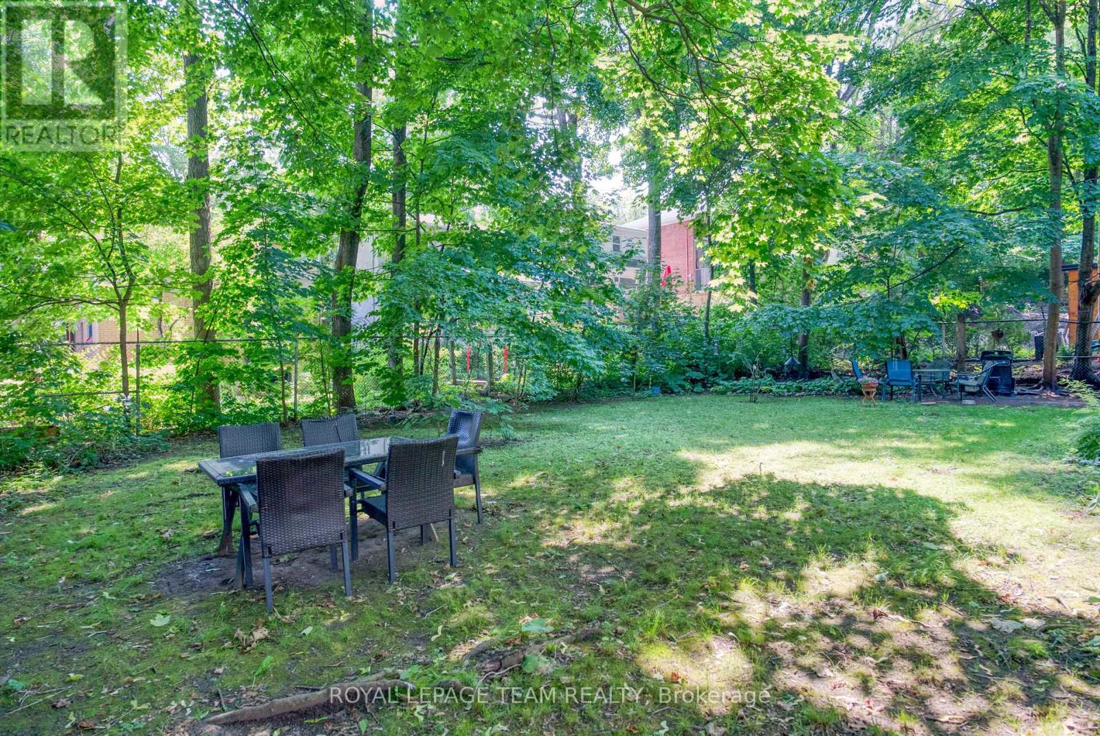 480 Oakhill Road, Ottawa, Ontario  K1M 1J6 - Photo 20 - X12891554