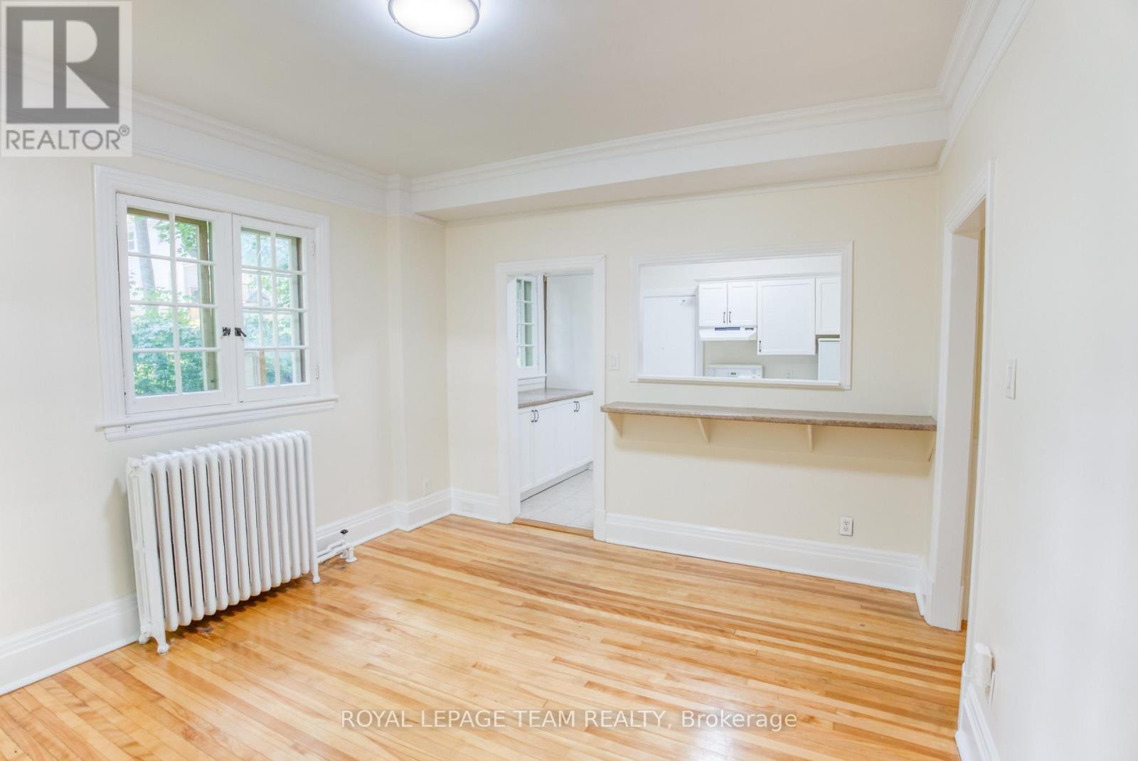 480 Oakhill Road, Ottawa, Ontario  K1M 1J6 - Photo 6 - X12891554