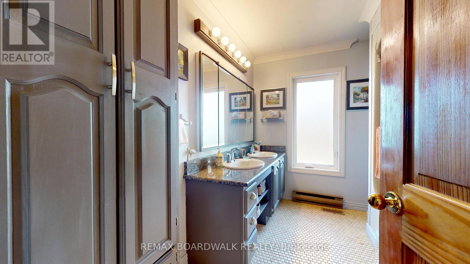 806 River Acres Drive, Elizabethtown-Kitley, Ontario  K6V 5T1 - Photo 32 - X12892176