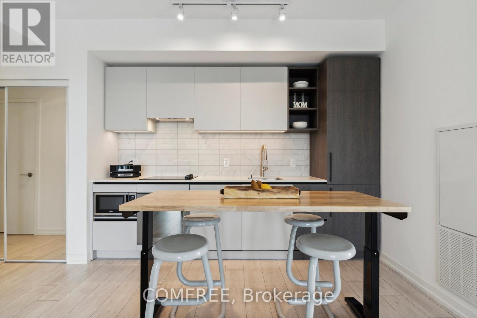 4102 - 55 Mercer Street, Toronto, Ontario  M5V 0W4 - Photo 8 - C12893454