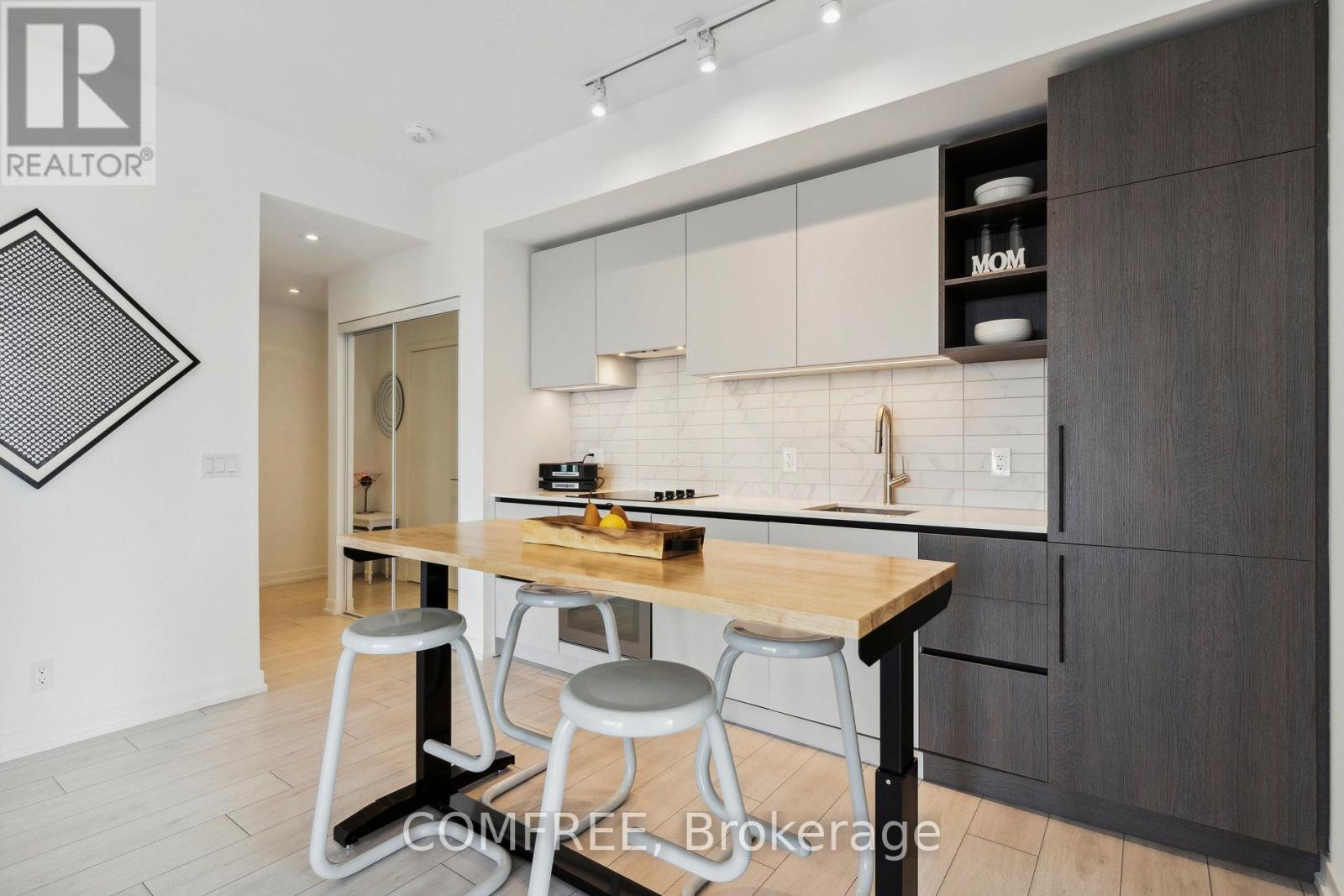 4102 - 55 Mercer Street, Toronto, Ontario  M5V 0W4 - Photo 9 - C12893454