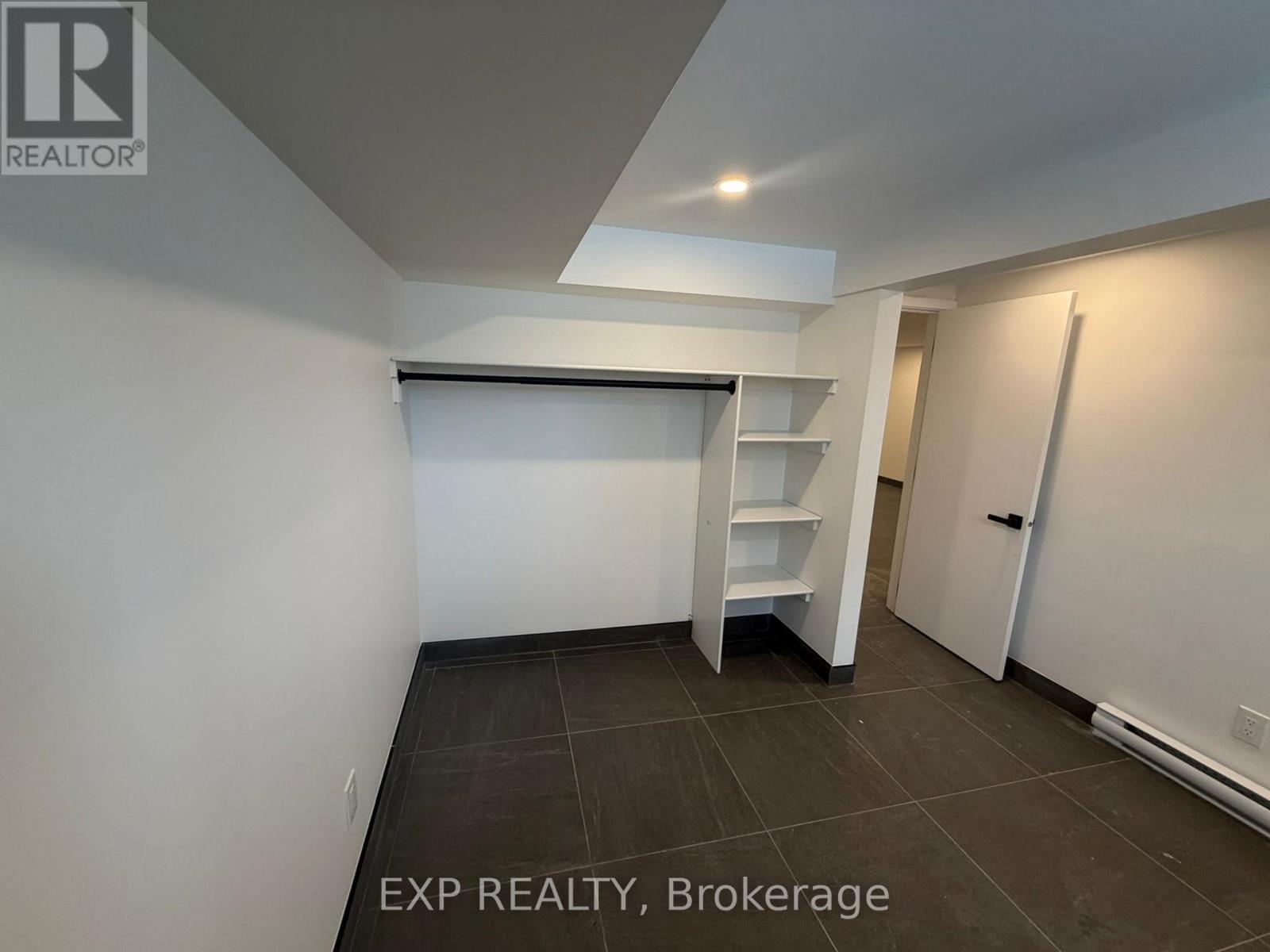 3 - 813 Norton Avenue, Ottawa, Ontario  K2B 5P5 - Photo 6 - X12893770