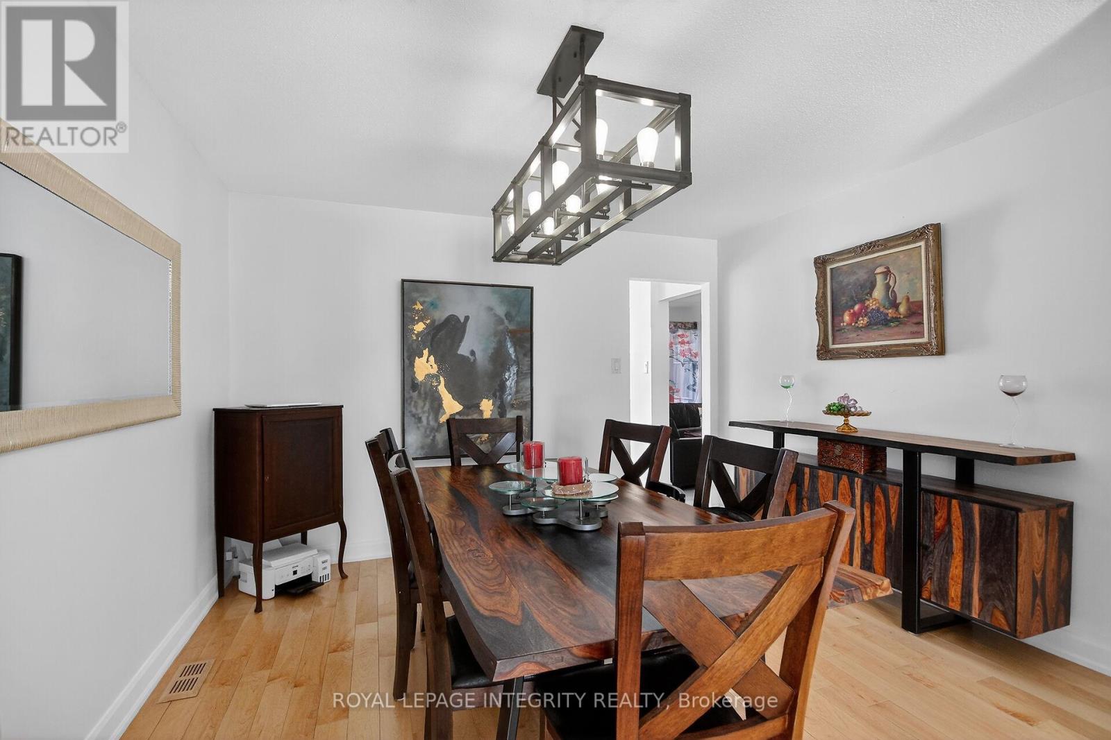 2092 Legrand Crescent, Ottawa, Ontario  K1E 3T6 - Photo 9 - X12894646