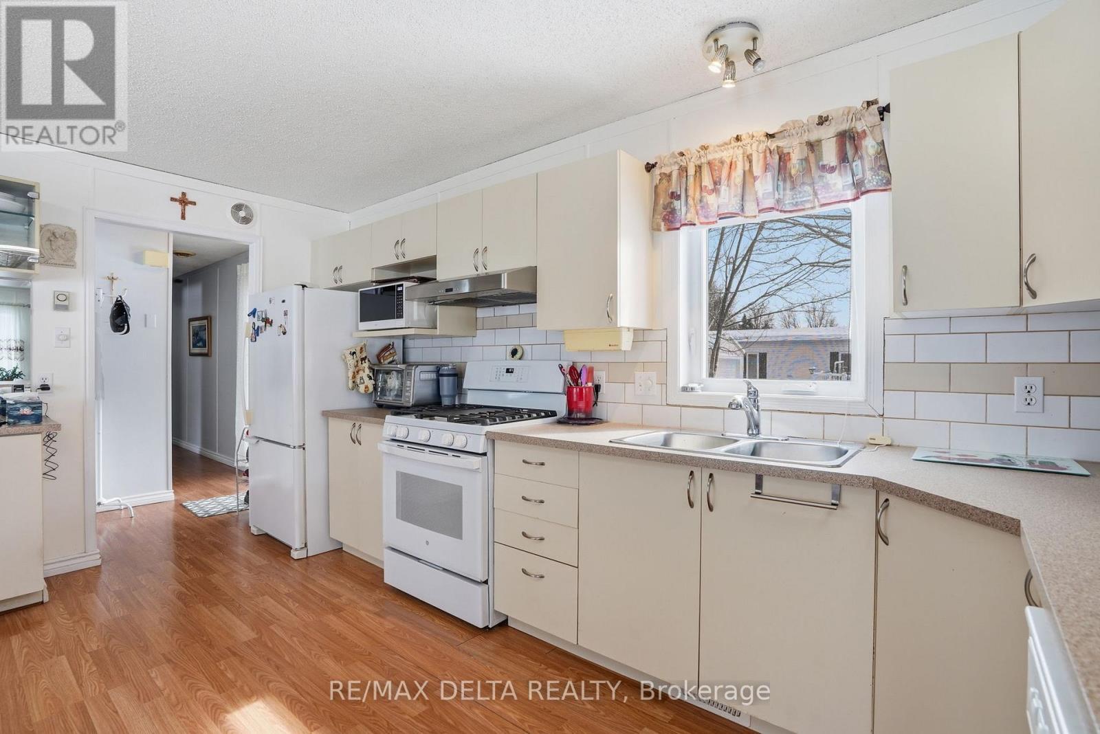 28-5279 County Road 17 Highway, Alfred And Plantagenet, Ontario  K0B 1A0 - Photo 17 - X12896852