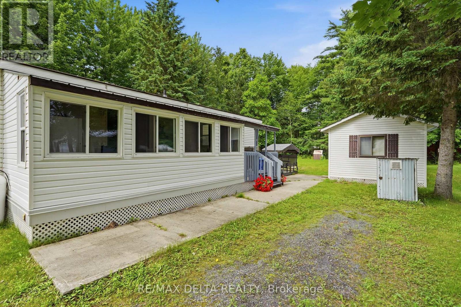 28-5279 County Road 17 Highway, Alfred And Plantagenet, Ontario  K0B 1A0 - Photo 4 - X12896852