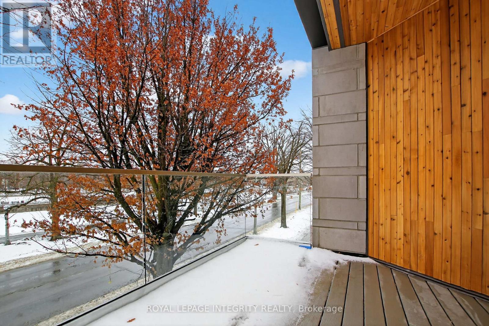 112 Queen Elizabeth Drive, Ottawa, Ontario  K2P 0Z5 - Photo 23 - X12896862