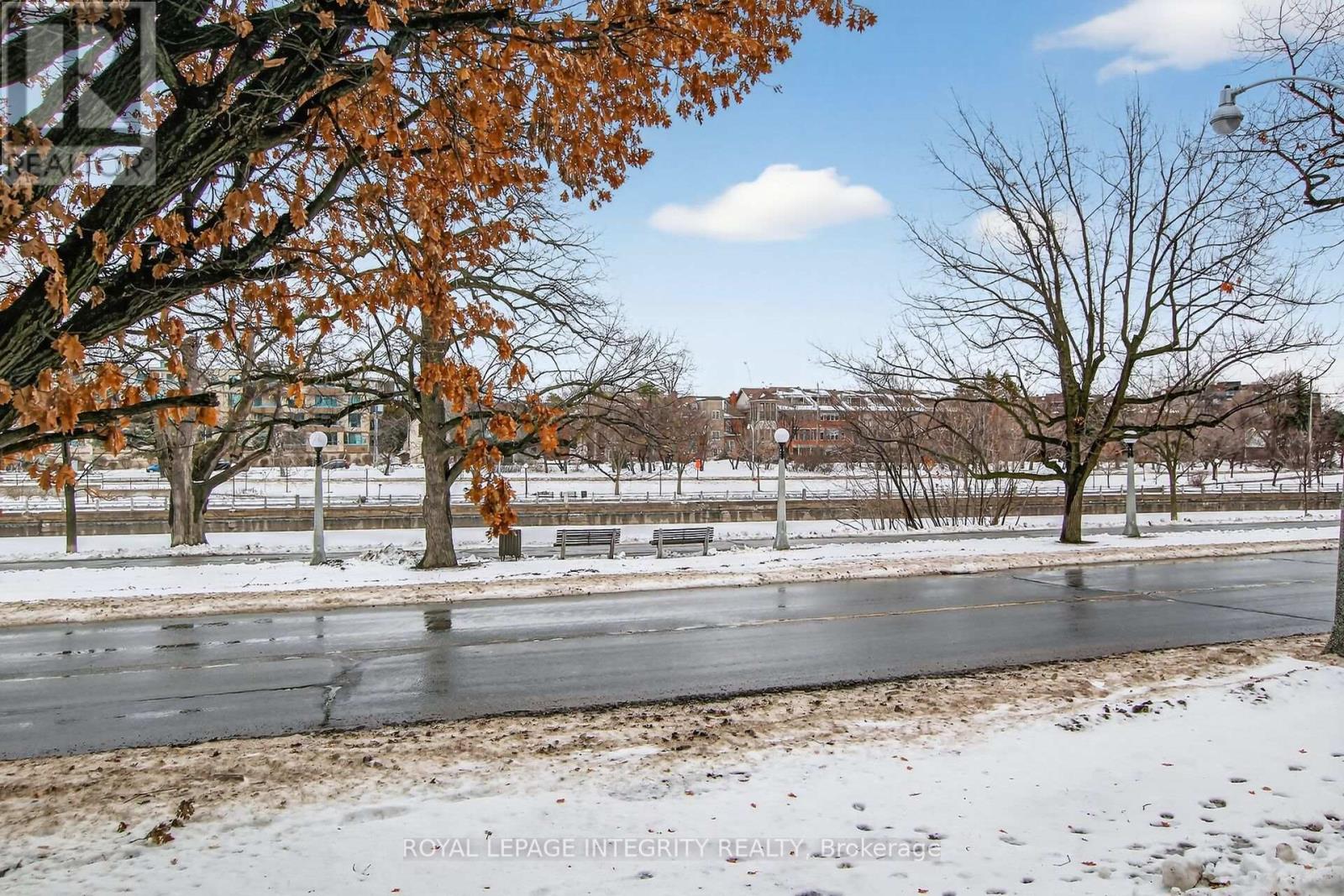 112 Queen Elizabeth Drive, Ottawa, Ontario  K2P 0Z5 - Photo 48 - X12896862